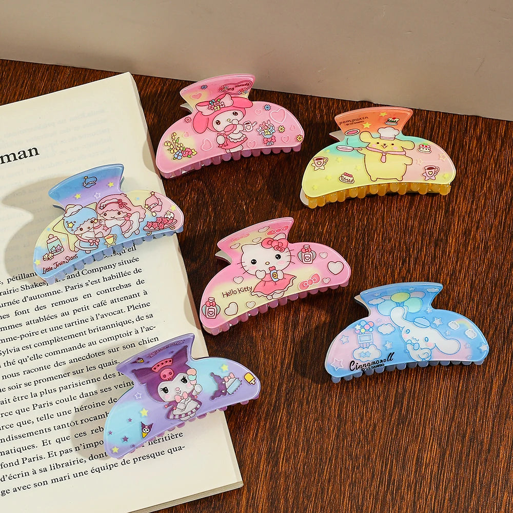 Random 6Pcs Sanrio cute cartoon daily decoration, photo-taking, gift-giving, sweet and cool style acrylic hair claw
