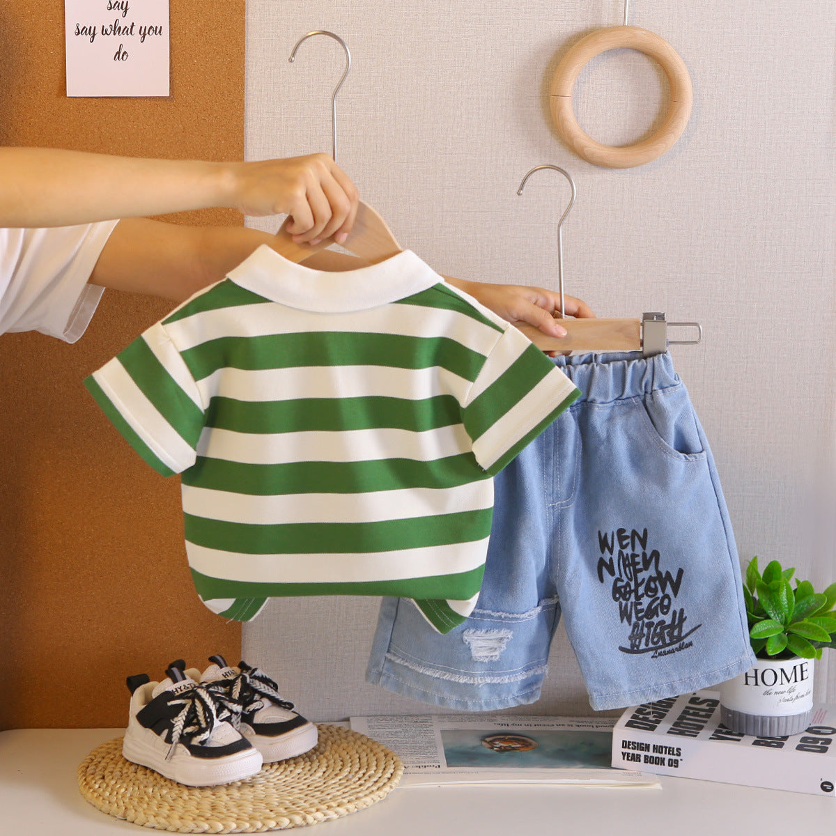 Baby striped polo shirt short sleeved two-piece set